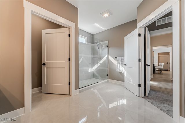 5302 Charlotte's Way SL33, Sheffield Village, OH 44035