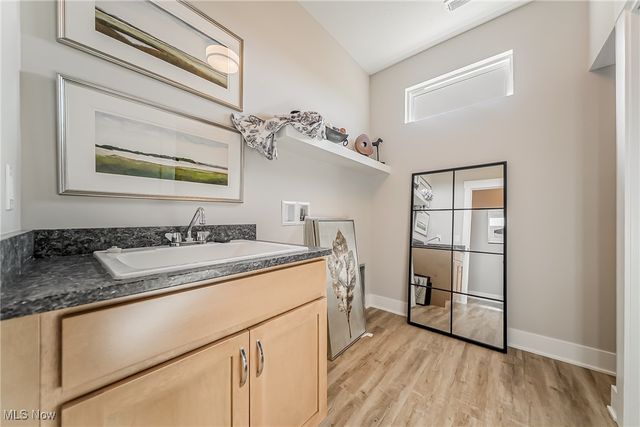 5302 Charlotte's Way SL33, Sheffield Village, OH 44035