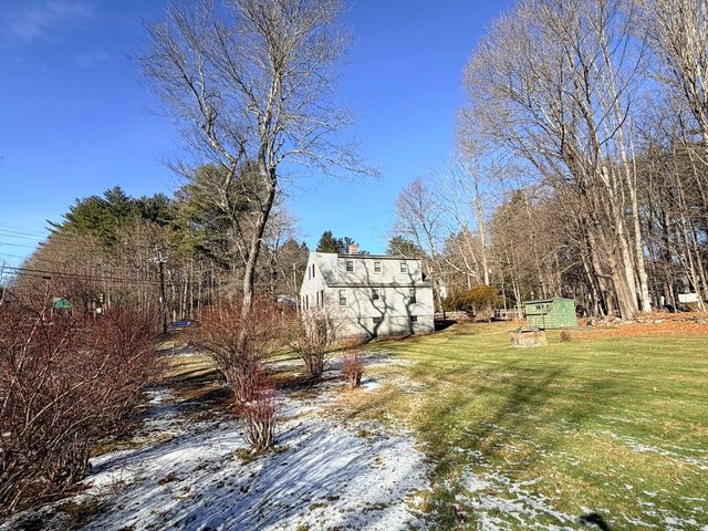 192 Concord Rd, Lincoln, MA 01773