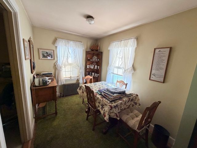 192 Concord Rd, Lincoln, MA 01773