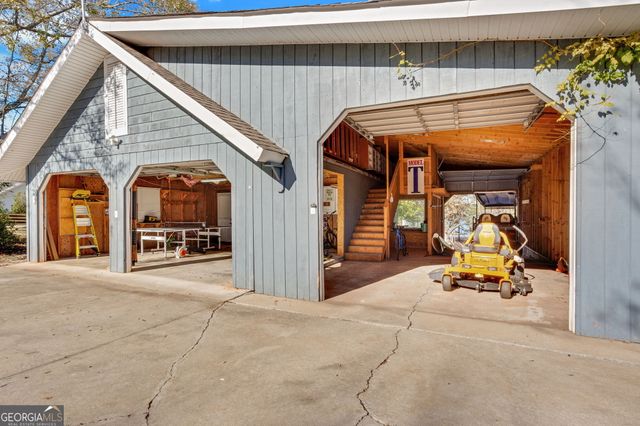 1133 Elrod Ferry Road, Hartwell, GA 30643