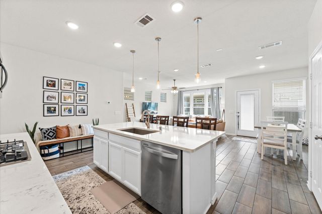 3419 Avondale View Drive, Houston, TX 77025
