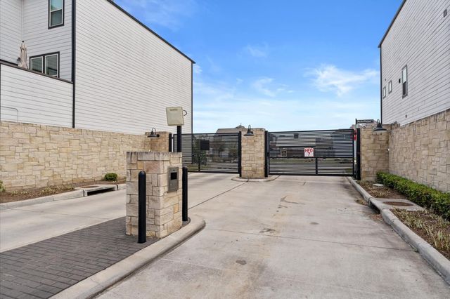 3419 Avondale View Drive, Houston, TX 77025