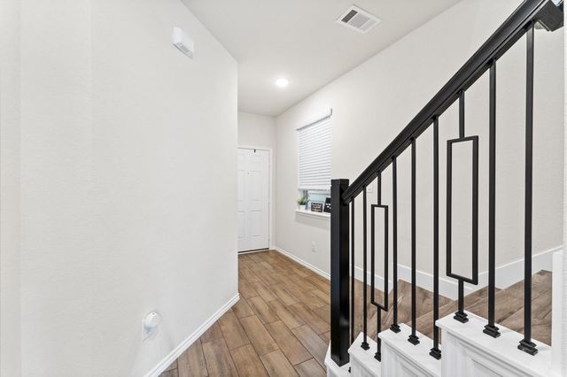 3419 Avondale View Drive, Houston, TX 77025