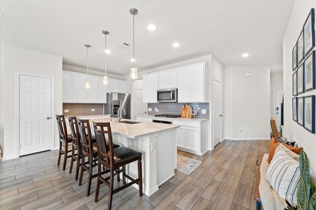 3419 Avondale View Drive, Houston, TX 77025
