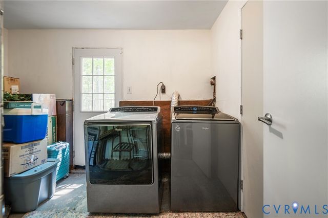 13715 Sutters Mill Cir, Midlothian, VA 23112