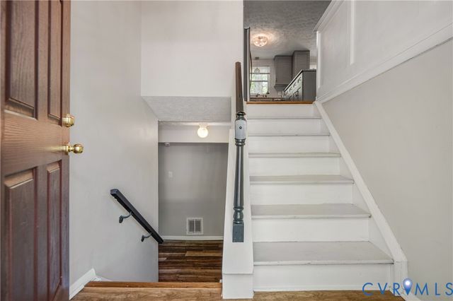 13715 Sutters Mill Cir, Midlothian, VA 23112