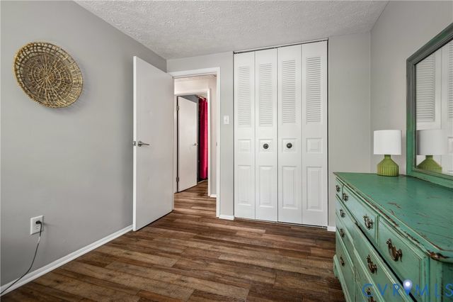 13715 Sutters Mill Cir, Midlothian, VA 23112