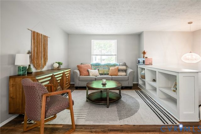 13715 Sutters Mill Cir, Midlothian, VA 23112