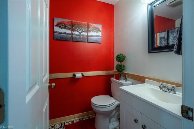 406 Vincent Court, Salisbury, NC 28146