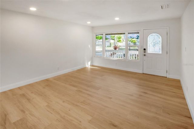 3141 IRVING STREET, Sarasota, FL 34237