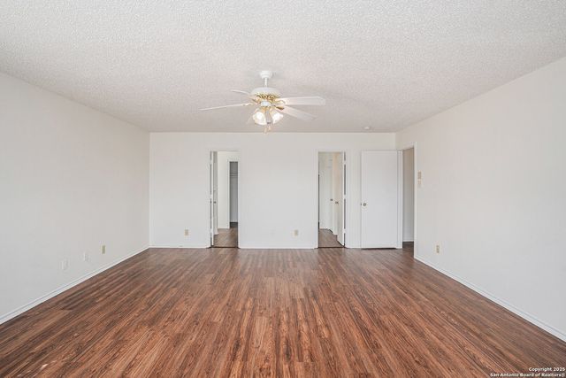 8302 Parry Path, Converse, TX 78109