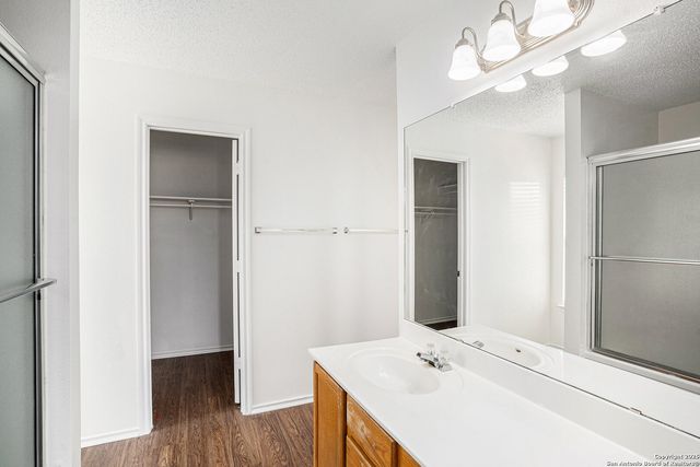 8302 Parry Path, Converse, TX 78109