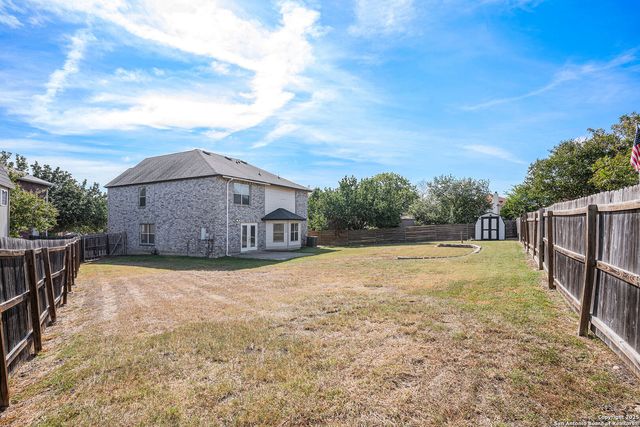 8302 Parry Path, Converse, TX 78109