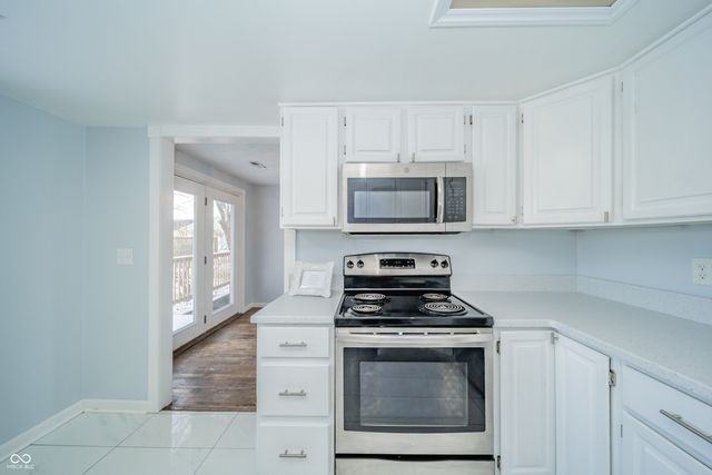 8581 N 300 W, Fortville, IN 46040