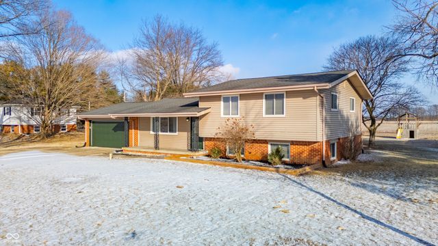 8581 N 300 W, Fortville, IN 46040