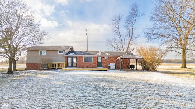 8581 N 300 W, Fortville, IN 46040