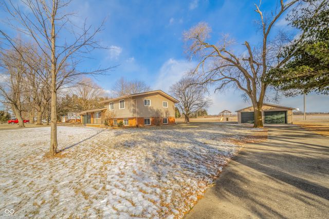 8581 N 300 W, Fortville, IN 46040