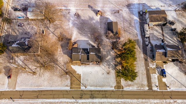 8581 N 300 W, Fortville, IN 46040