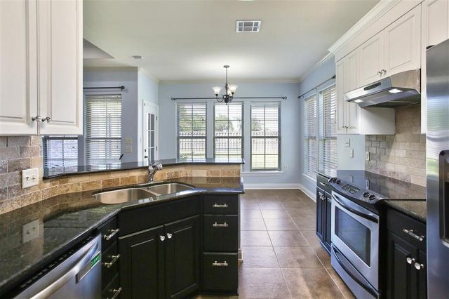 3622 Salene Street, Lake Charles, LA 70605