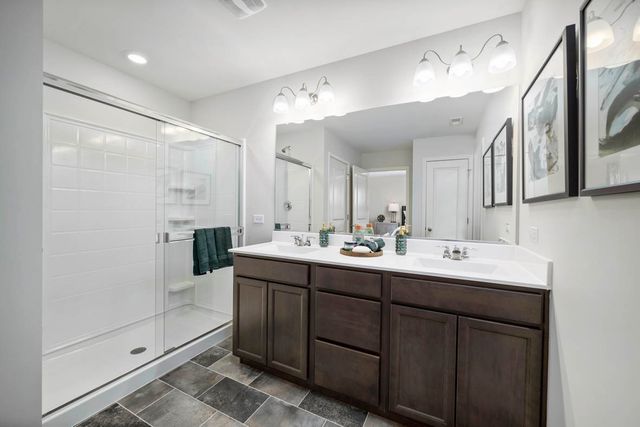 1302 Wake Robin Lane, Bartlett, IL 60103