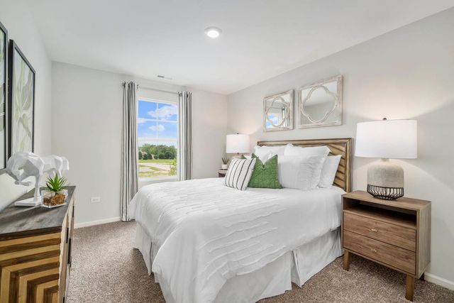 1302 Wake Robin Lane, Bartlett, IL 60103