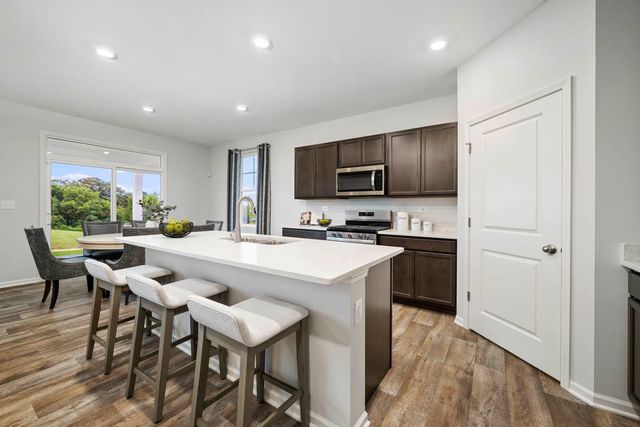 1302 Wake Robin Lane, Bartlett, IL 60103