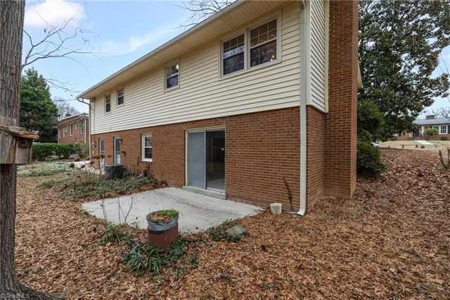 1703 Gracewood Drive, Greensboro, NC 27408