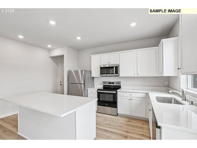 6811 Ne 54TH Ave, Vancouver, WA 98661