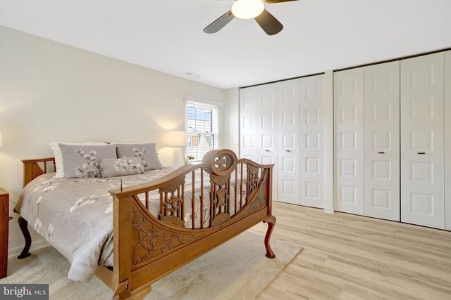 2660 CENTENNIAL CT, Alexandria, VA 22311