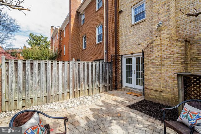 2660 CENTENNIAL CT, Alexandria, VA 22311