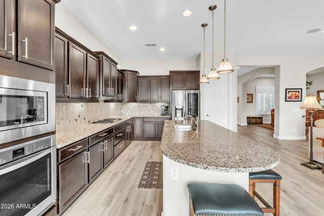 26801 N 11th Drive, Phoenix, AZ 85085