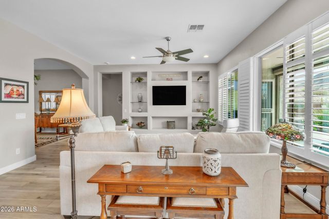 26801 N 11th Drive, Phoenix, AZ 85085