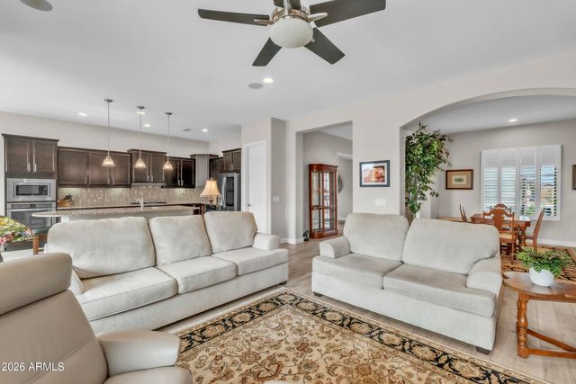 26801 N 11th Drive, Phoenix, AZ 85085