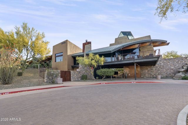 26801 N 11th Drive, Phoenix, AZ 85085