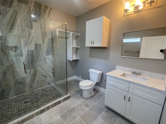 4313 Mountain Hollow Drive, Granbury, TX 76048