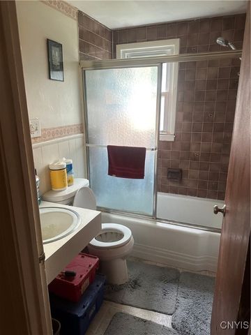 107 Douglas Avenue, Salina, NY 13088