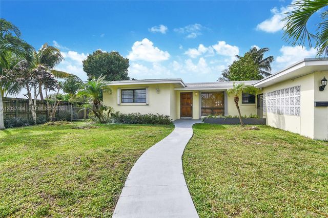 2901 NW 9th Ter, Wilton Manors, FL 33311