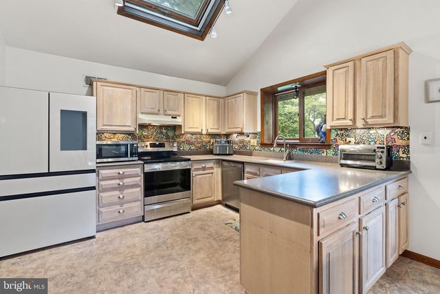 433 HOMESTEAD RD, Wayne, PA 19087