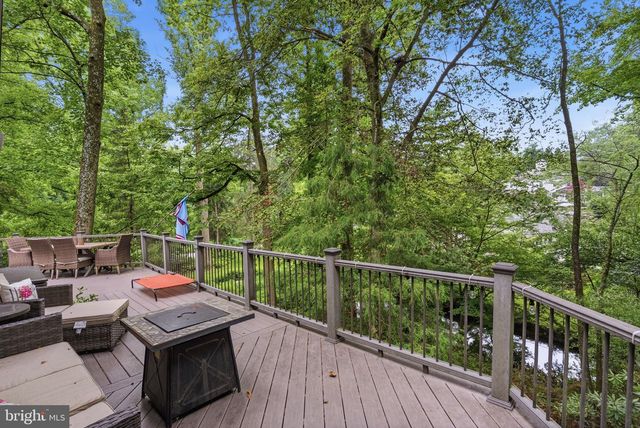 433 HOMESTEAD RD, Wayne, PA 19087