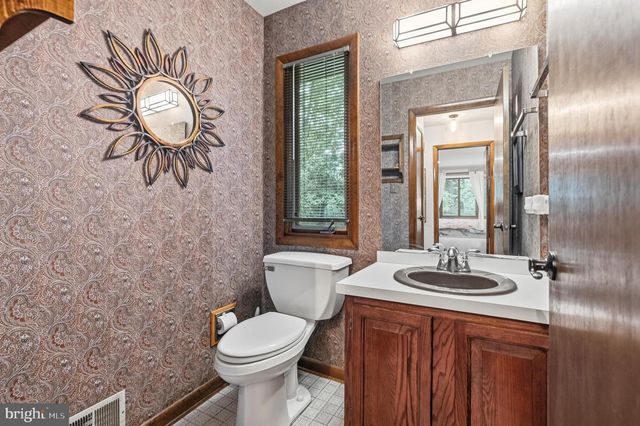 433 HOMESTEAD RD, Wayne, PA 19087