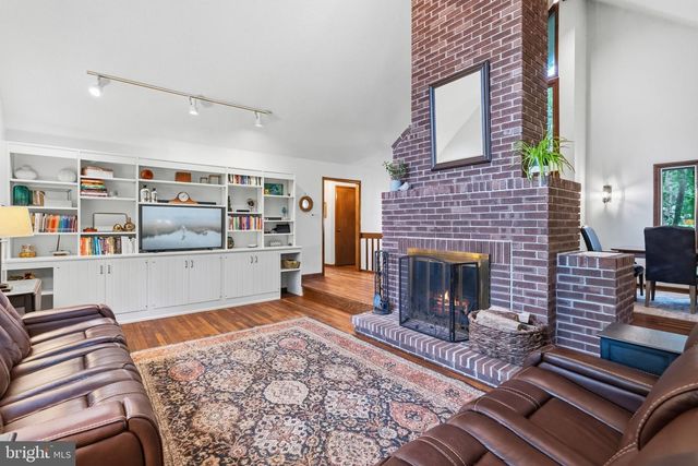 433 HOMESTEAD RD, Wayne, PA 19087