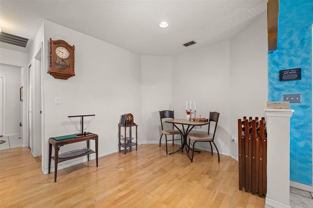 8619 WHITE ROSE DRIVE, Orlando, FL 32818