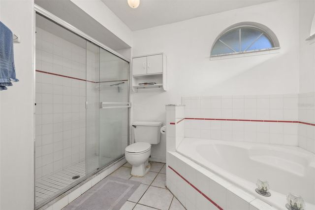 8619 WHITE ROSE DRIVE, Orlando, FL 32818