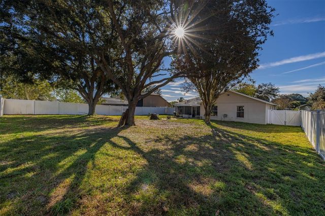 8619 WHITE ROSE DRIVE, Orlando, FL 32818