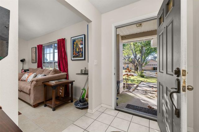 8619 WHITE ROSE DRIVE, Orlando, FL 32818