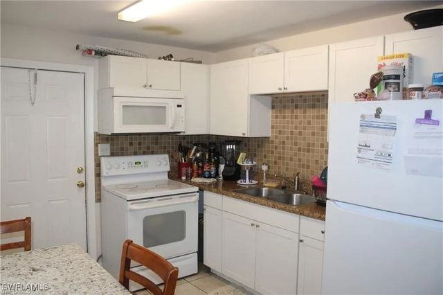 4407 Thomasson LN, Naples, FL 34112