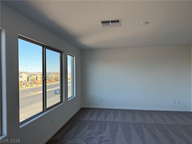 7706 WHISTLEBECK Avenue, Las Vegas, NV 89113