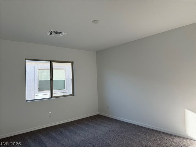 7706 WHISTLEBECK Avenue, Las Vegas, NV 89113