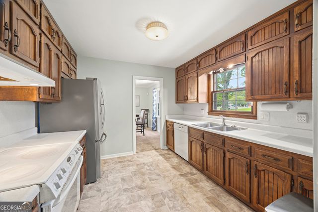 156 Dixon Street, Jonesboro, GA 30236